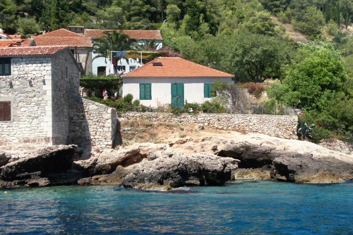 Seaside House For Families With Children Cove Tvrdni Dolac, Hvar - 2057 Gdinj Екстериор снимка